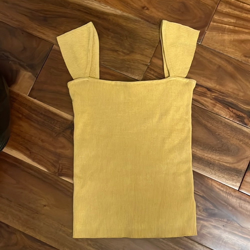 Yellow Top
